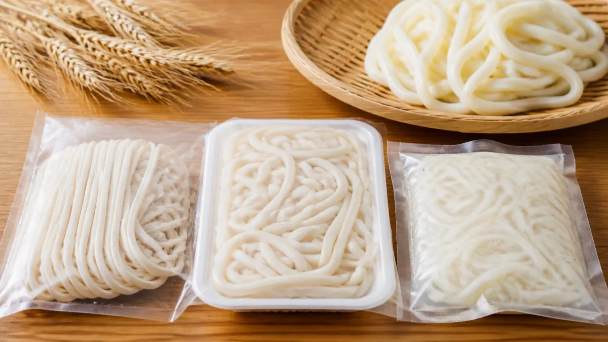 消費期限と賞味期限、うどんではどちらが書かれているかの解説画像