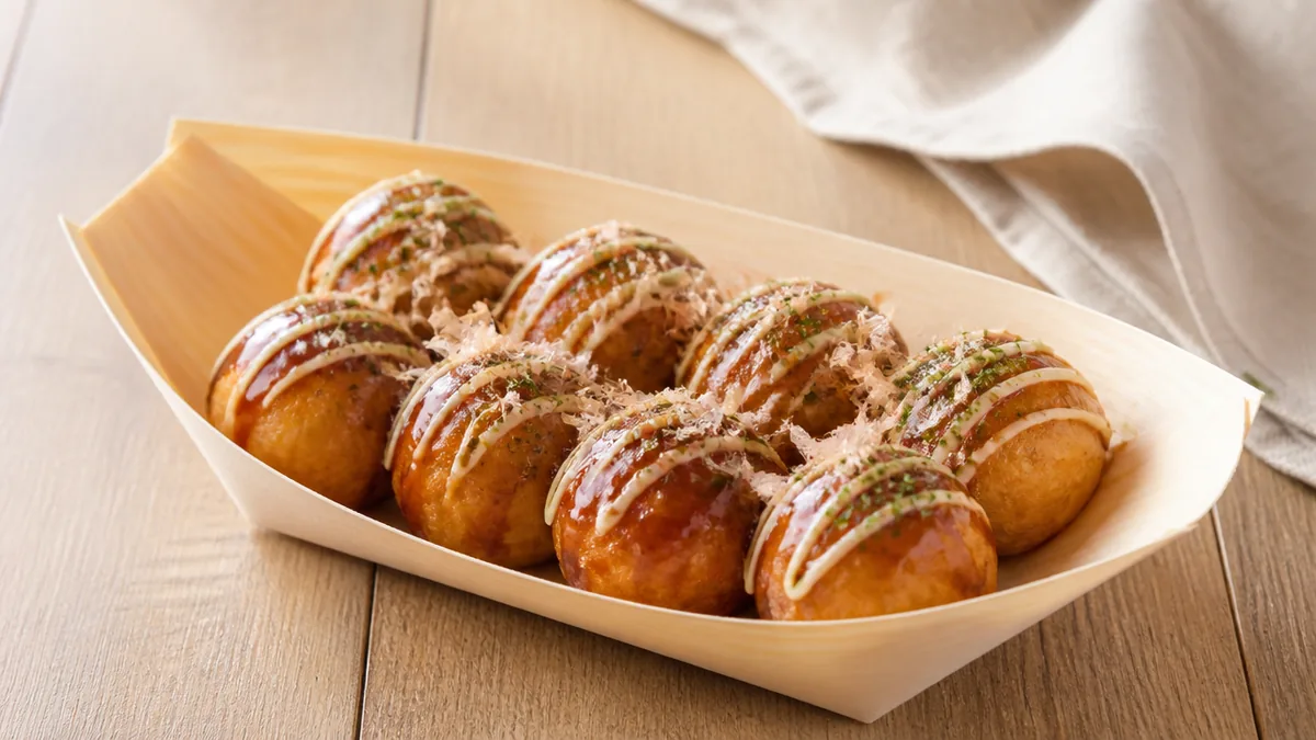 たこ焼き数え方は「個・皿・舟」の3つ｜8個入りが標準になった経木の舟という理屈のアイキャッチ画像