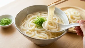 うどんすするのはマナー違反？音を立てる必要がない理由と江戸時代の蕎麦の粋のアイキャッチ画像